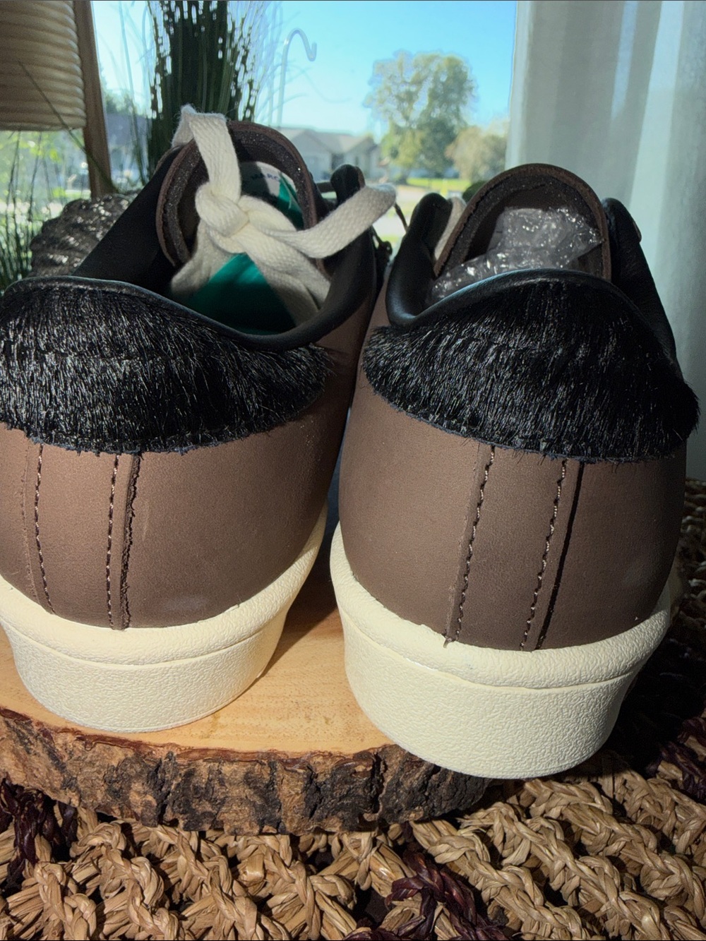 adidas Superstar Vintage Sneakers Brown Black Cream Women’s 7 Men’s 6 NWT - Picture 8 of 10